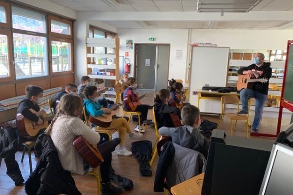 guitare à la rep
